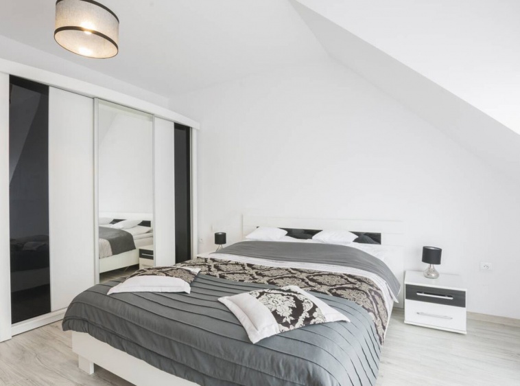 Willa EmiRad ?v=1.0.1